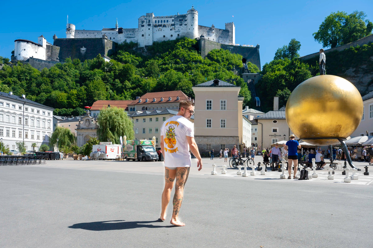 About Us – Posh Alley Cats Salzburg