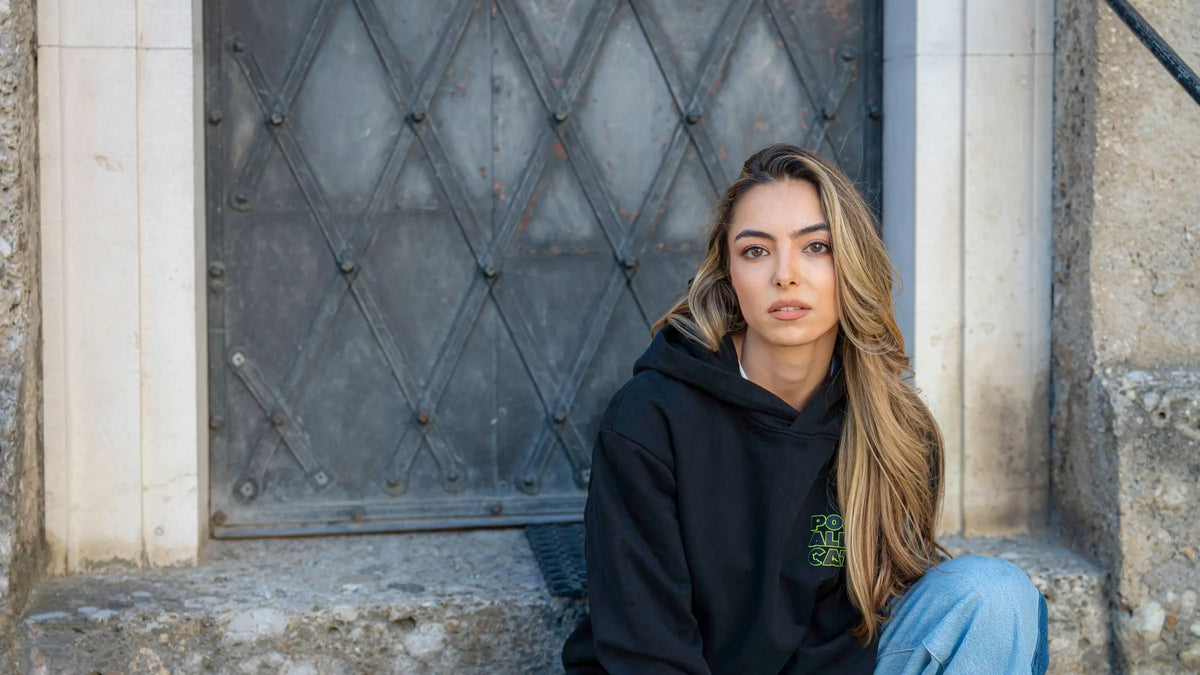 Hoodies. Kommen bald. – Posh Alley Cats